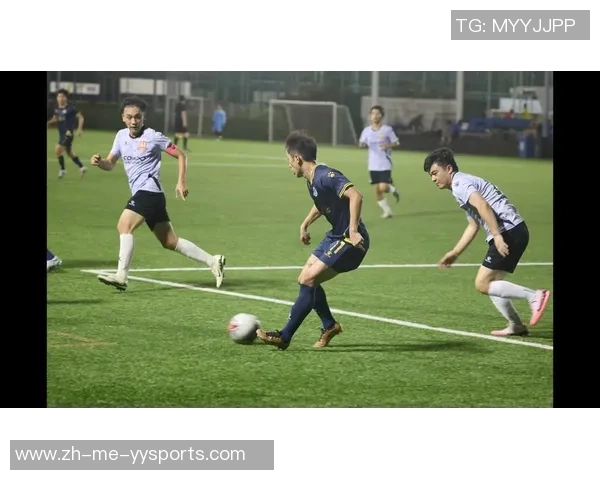 足球纪要:回顾精彩赛事与球员表现,展望未来比赛的战略与挑战 足球纪要:回顾精彩赛事与球员表现,展望未来比赛的战略与挑战